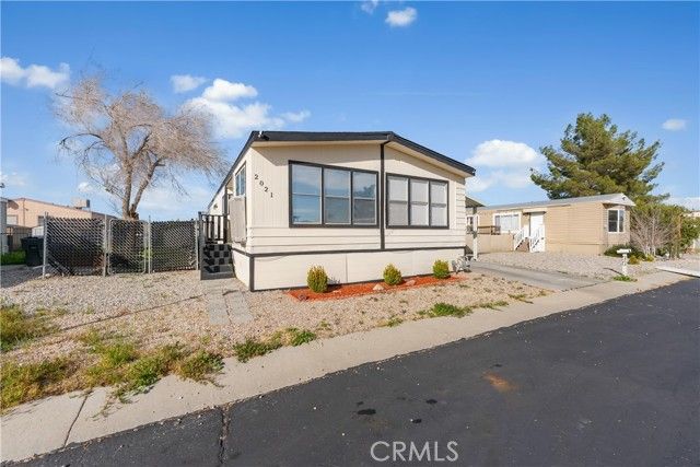 2021 Windharp 30, Rosamond, CA 93560