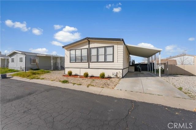 2021 Windharp 30, Rosamond, CA 93560