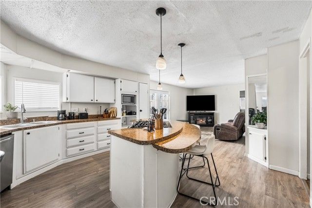 2021 Windharp 30, Rosamond, CA 93560