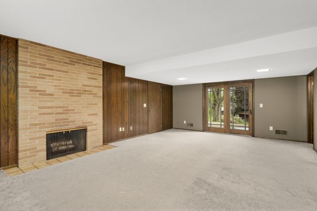 3141 Hillsboro Avenue N, New Hope, MN 55427