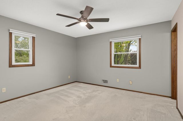 3141 Hillsboro Avenue N, New Hope, MN 55427