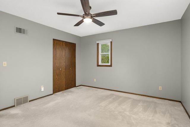 3141 Hillsboro Avenue N, New Hope, MN 55427