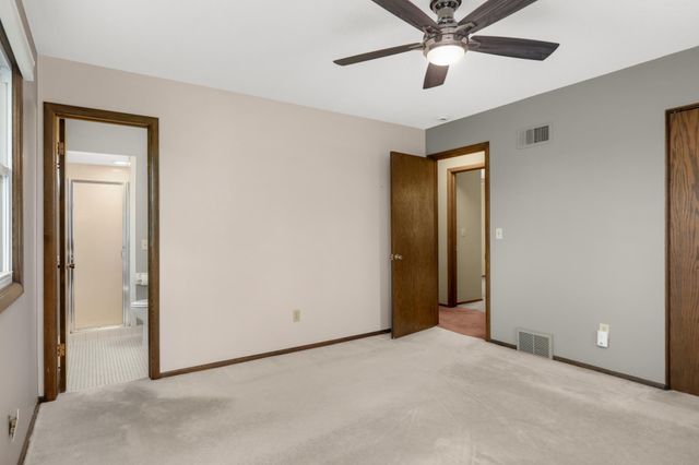 3141 Hillsboro Avenue N, New Hope, MN 55427