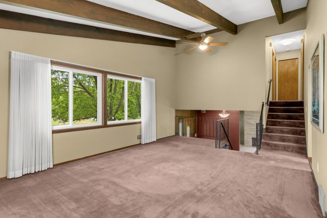 3141 Hillsboro Avenue N, New Hope, MN 55427