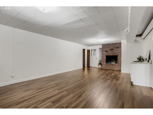 6425 Sw RADCLIFFE St, Portland, OR 97219