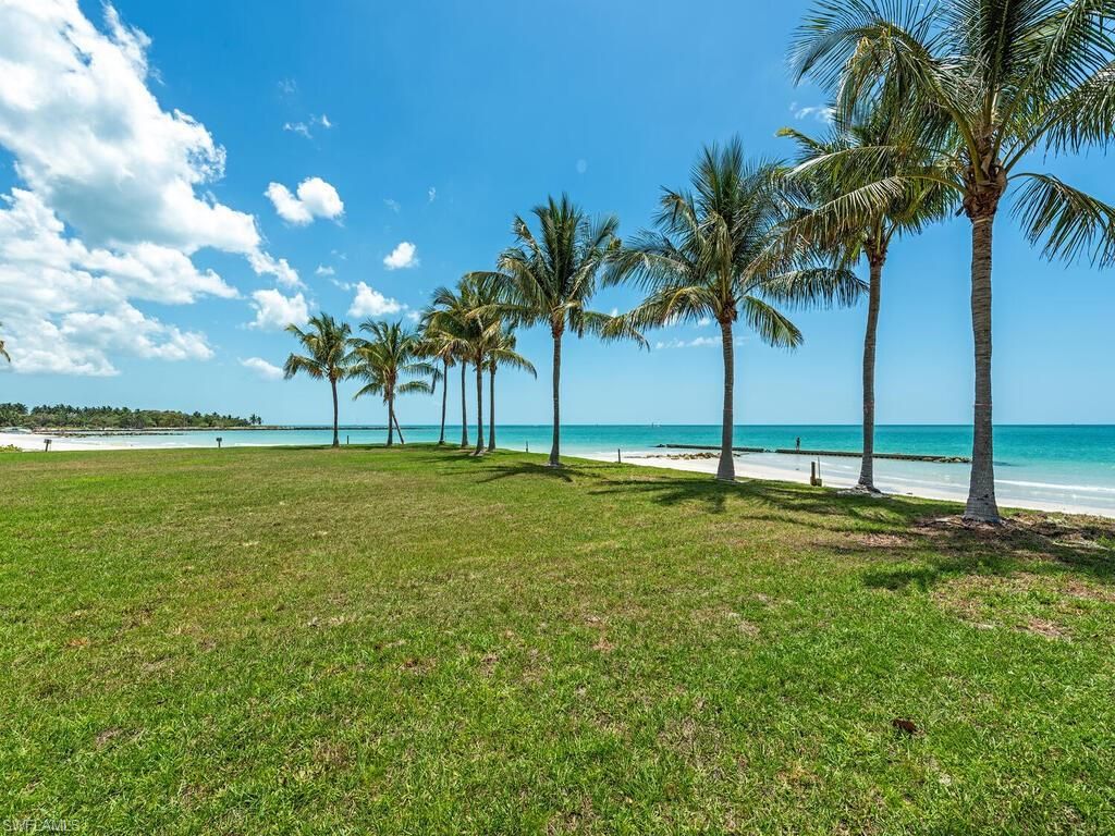 4550 GORDON DR, NAPLES, FL 34102 — photo 4