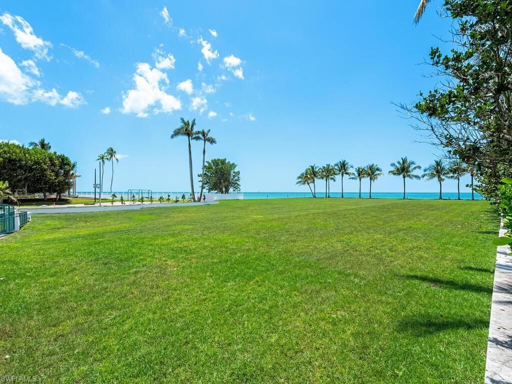 4550 GORDON DR, NAPLES, FL 34102 — photo 5