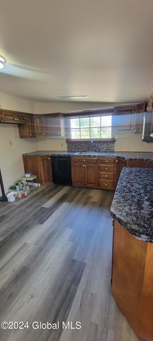 1570 Union Street, Schenectady, NY 12309