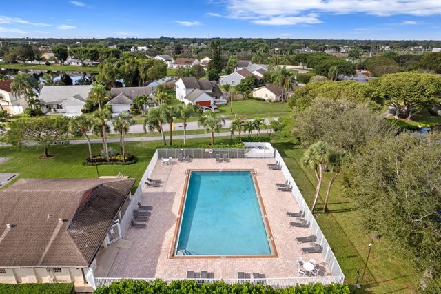 1839 Banyan Creek Circle N, Boynton Beach, FL 33436