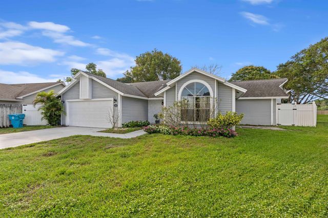 1839 Banyan Creek Circle N, Boynton Beach, FL 33436
