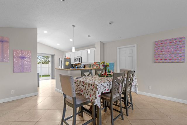 1839 Banyan Creek Circle N, Boynton Beach, FL 33436