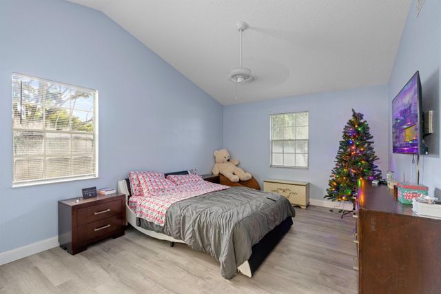 1839 Banyan Creek Circle N, Boynton Beach, FL 33436