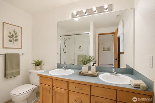 21911 SE 239th Street, Maple Valley, WA 98038