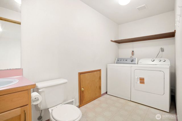 21911 SE 239th Street, Maple Valley, WA 98038