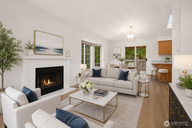 21911 SE 239th Street, Maple Valley, WA 98038