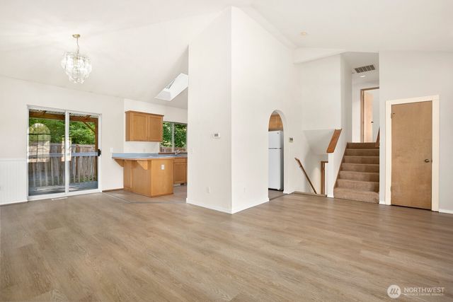 21911 SE 239th Street, Maple Valley, WA 98038