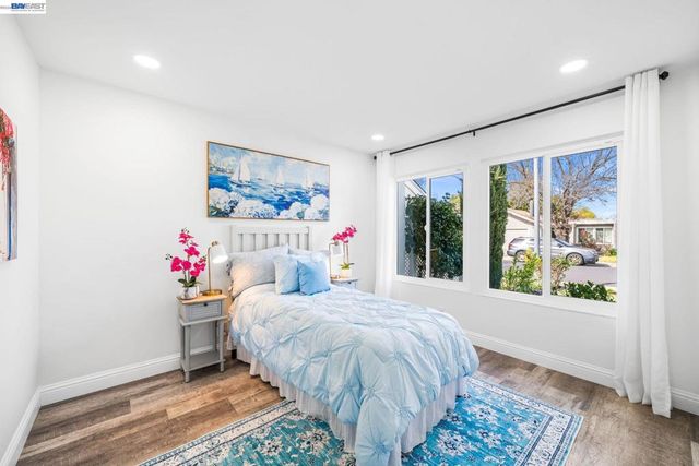 4019 4019 Rennellwood Way, Pleasanton, CA 94566