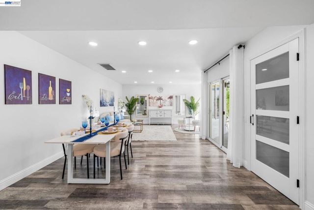 4019 4019 Rennellwood Way, Pleasanton, CA 94566