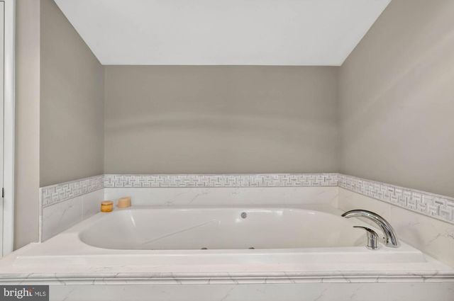 6913 ANNABEL CT, Columbia, MD 21044