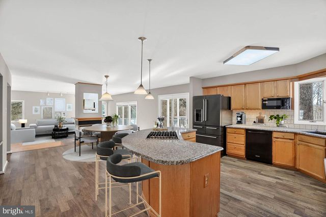 6913 ANNABEL CT, Columbia, MD 21044