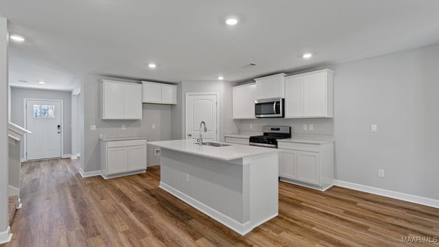 3320 Knotts Drive, Montgomery, AL 36116