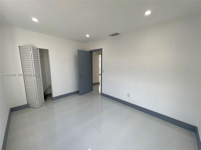 2441 NW 32nd St 1, Miami, FL 33142