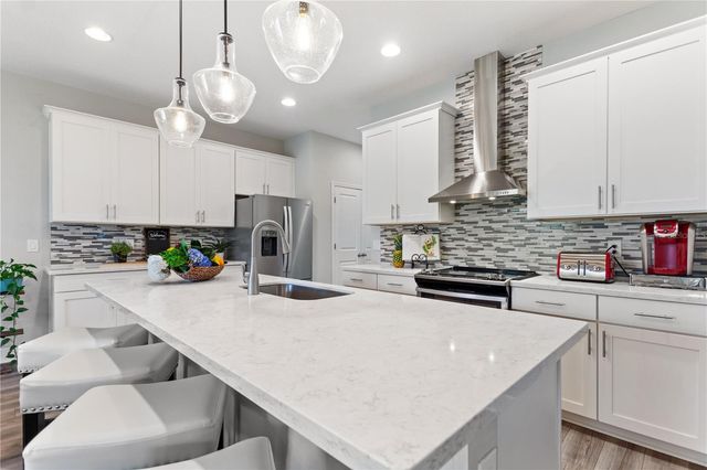 17988 PASSIONFLOWER CIRCLE, Clermont, FL 34714