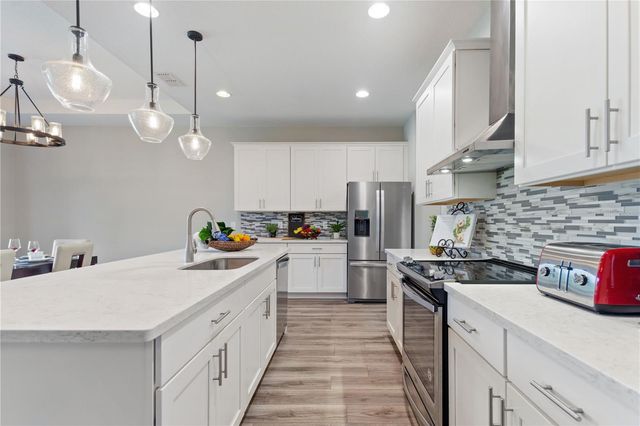 17988 PASSIONFLOWER CIRCLE, Clermont, FL 34714