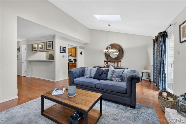 1625 Mount Vernon Drive 4, St Charles, MO 63303