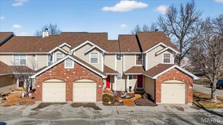 1625 Mount Vernon Drive 4, St Charles, MO 63303