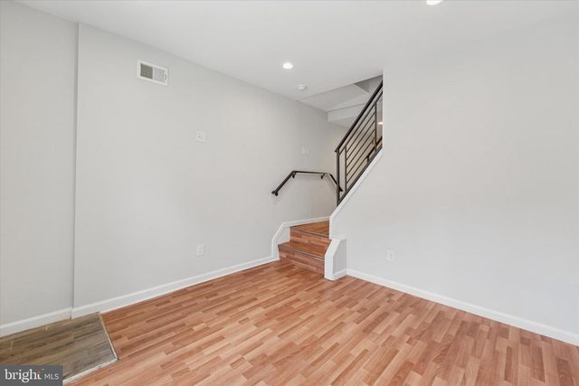 3957 MOUNT VERNON ST, Philadelphia, PA 19104