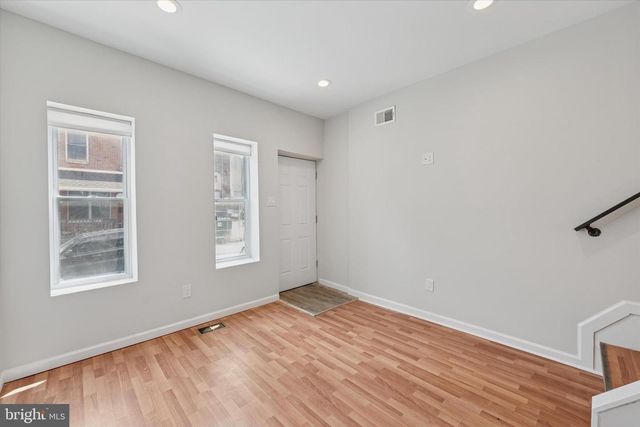 3957 MOUNT VERNON ST, Philadelphia, PA 19104