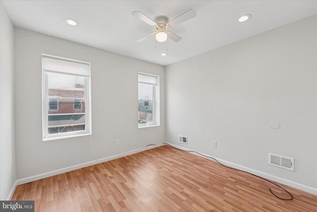 3957 MOUNT VERNON ST, Philadelphia, PA 19104