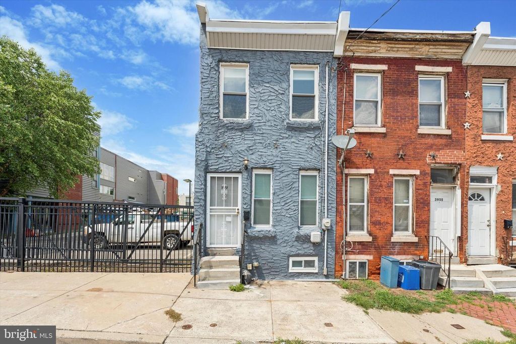 3957 MOUNT VERNON ST, Philadelphia, PA 19104