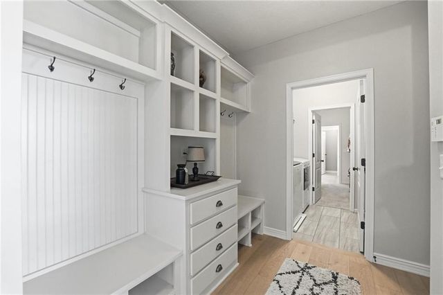 3106 SE 3rd Terrace, Lee's Summit, MO 64063