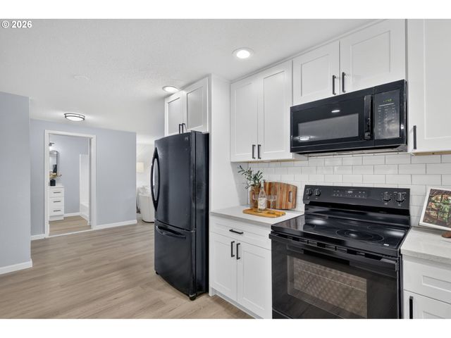 12807 Ne 159TH St, Brush Prairie, WA 98606