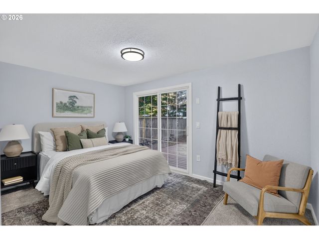 12807 Ne 159TH St, Brush Prairie, WA 98606