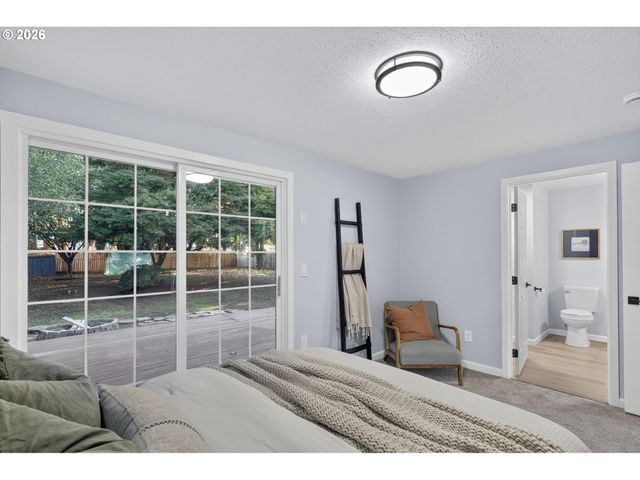 12807 Ne 159TH St, Brush Prairie, WA 98606