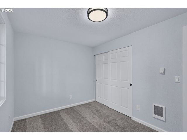 12807 Ne 159TH St, Brush Prairie, WA 98606