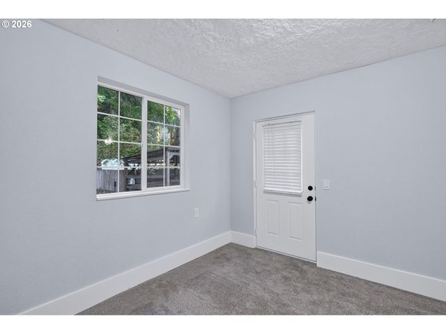 12807 Ne 159TH St, Brush Prairie, WA 98606
