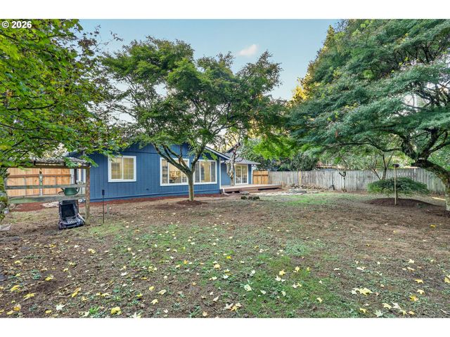12807 Ne 159TH St, Brush Prairie, WA 98606