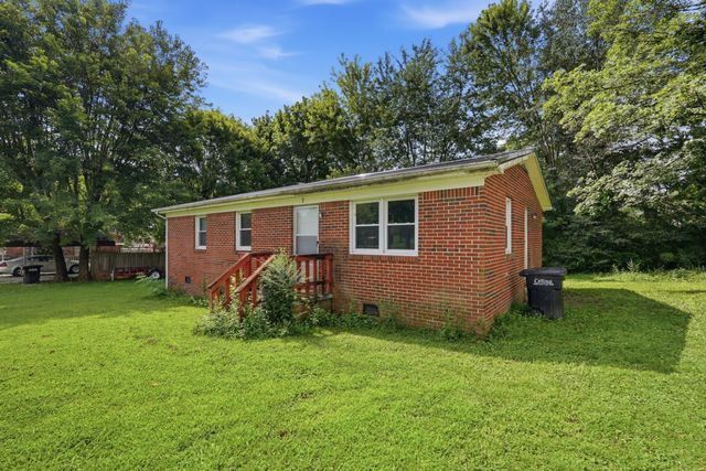 7 Thurman Drive, Celina, TN 38551