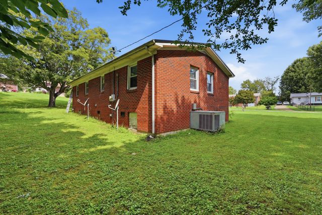 7 Thurman Drive, Celina, TN 38551