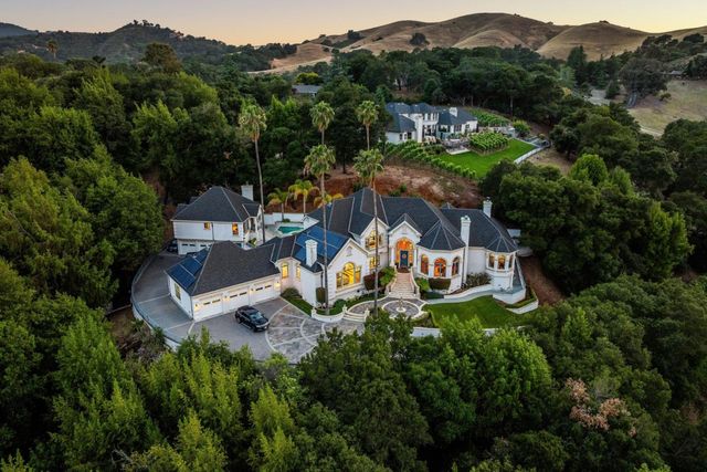 1720 Jasper Highlands Drive, Morgan Hill, CA 95037
