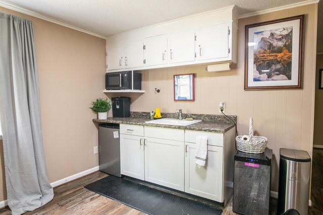 5846 Crestview Drive, Hixson, TN 37343