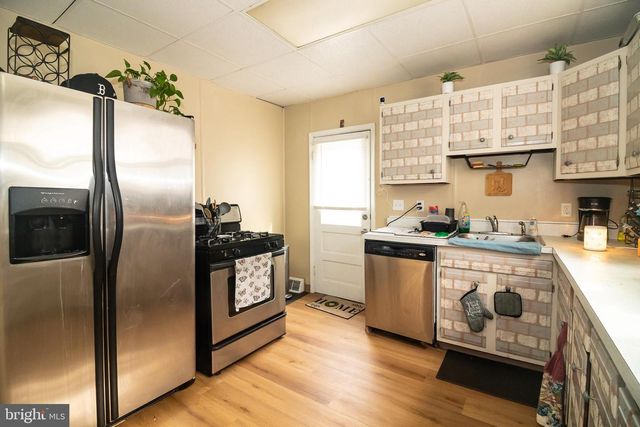 514-16 PARK AVE, Swedesboro, NJ 08085