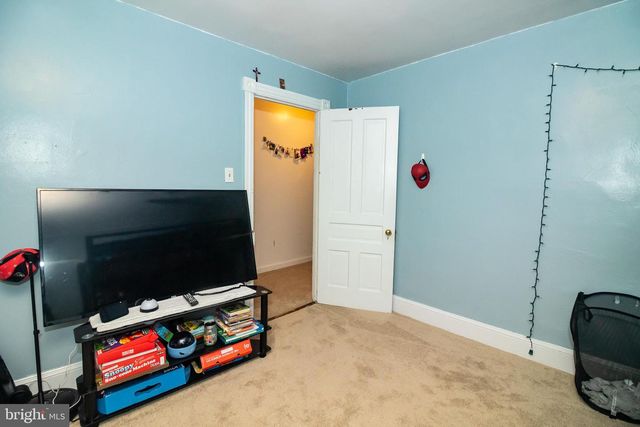 514-16 PARK AVE, Swedesboro, NJ 08085