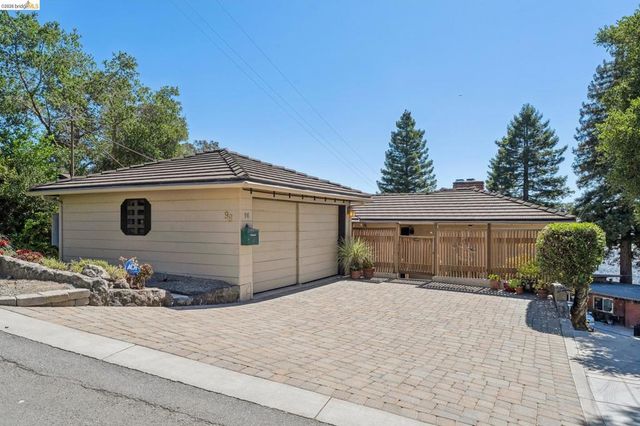 98 Fairlawn Dr, Berkeley, CA 94708