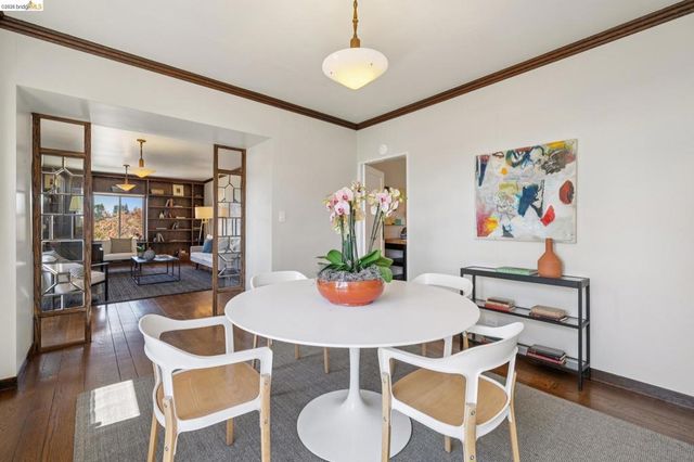 98 Fairlawn Dr, Berkeley, CA 94708
