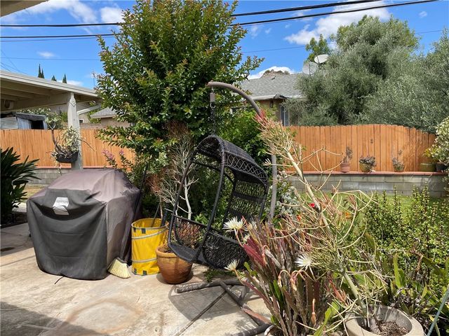 5983 Moraga Avenue, Jurupa Valley, CA 92509